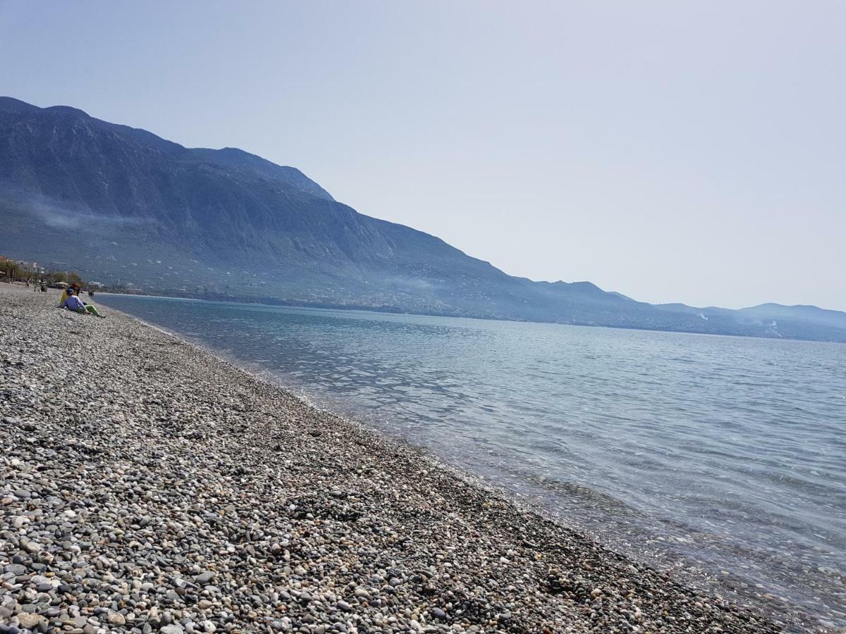 Apartment By The Beach Kalamata Extérieur photo